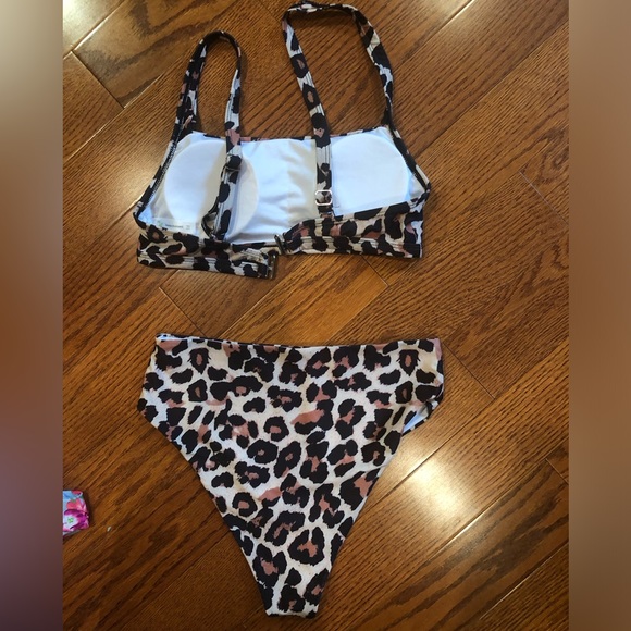 Leopard bikini set - Picture 2 of 4